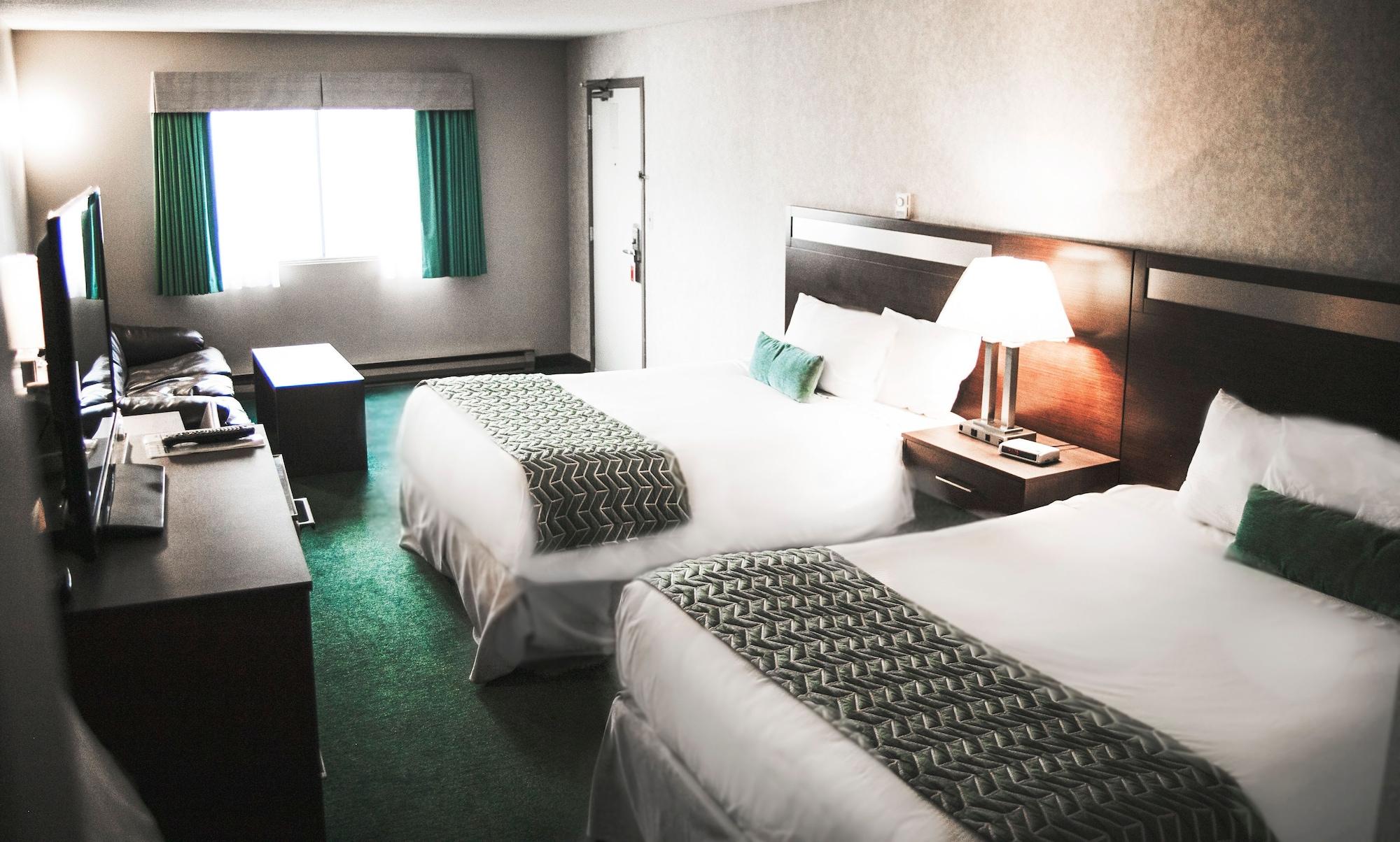 Ramada By Wyndham Hotel Quesnel Eksteriør billede