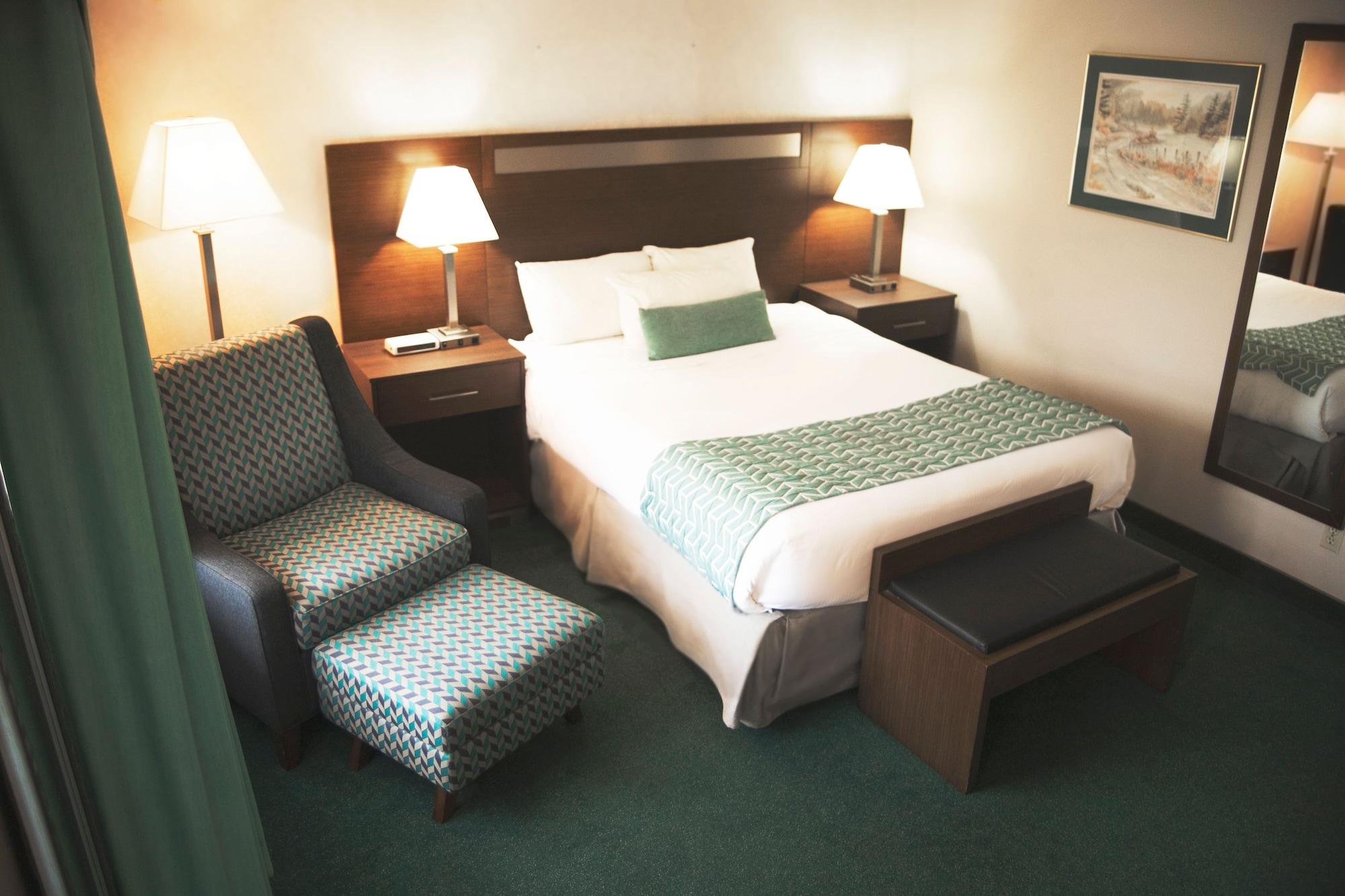 Ramada By Wyndham Hotel Quesnel Eksteriør billede